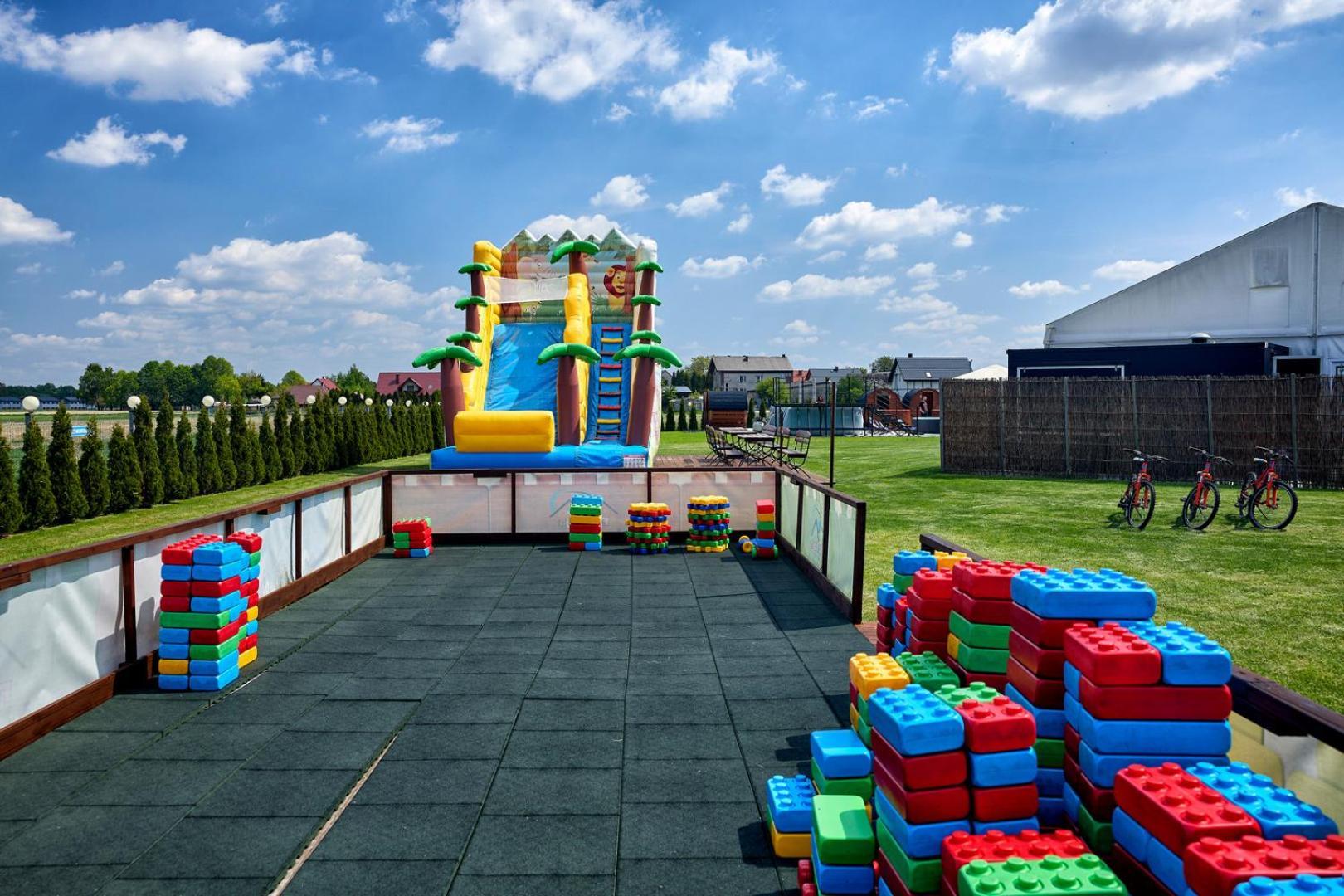 Fantazja Resort Zator Eksteriør billede